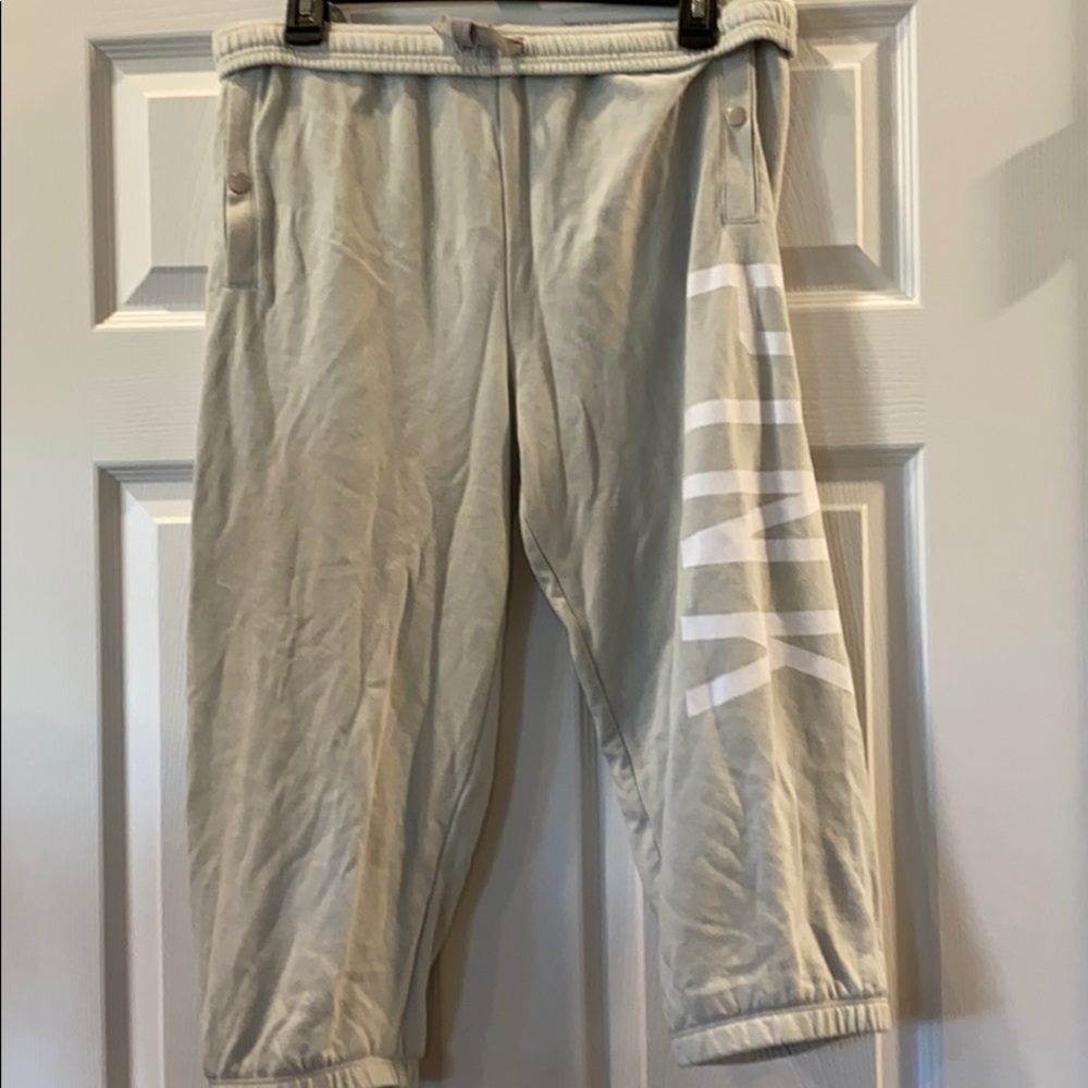 PINK Jogging Capris
